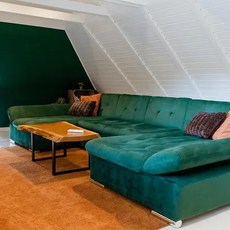 Timber House With Sauna And Activity * Hals